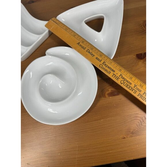 1999 Crate & Barrel White Porcelain Appetizer Oil Dip Dishes 3 Shapes Lot of 3 - Picture 12 of 13
